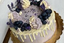 Létezik olyan, hogy a torta készítés áthajlik művészetbe! Nézd meg 2020 legszebb tortáit!