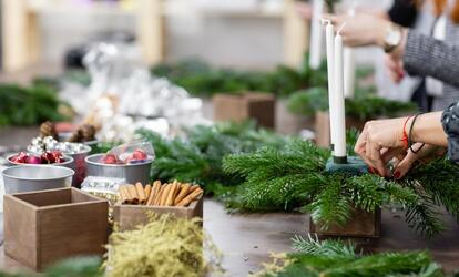 5 perc alatt elkészíthető karácsonyi asztaldísz házilag Készíts házilag karácsonyi asztaldíszt