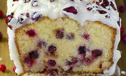 Karácsonyi áfonyás torta karácsonyi desszer