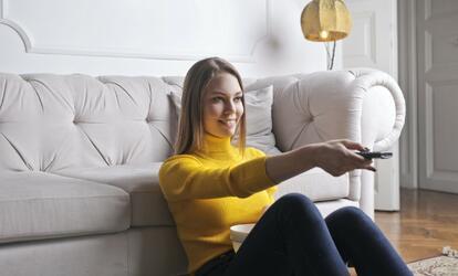 romantikus sorozatok, amiket ne hagyj ki! Emily párizsban, fehér lótusz romantikus sorozatok