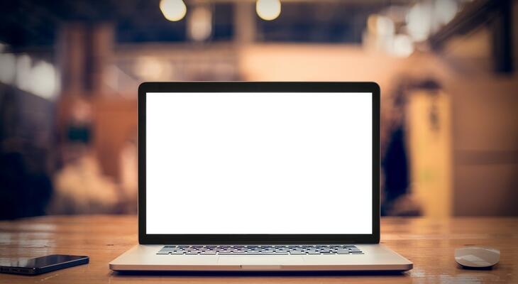 Ezzel a trükkel újra működni fog az elromlott laptop akkumulátor! Ha elromlott a laptopod akkumulátora, ezzel a trükkel megjavíthatod