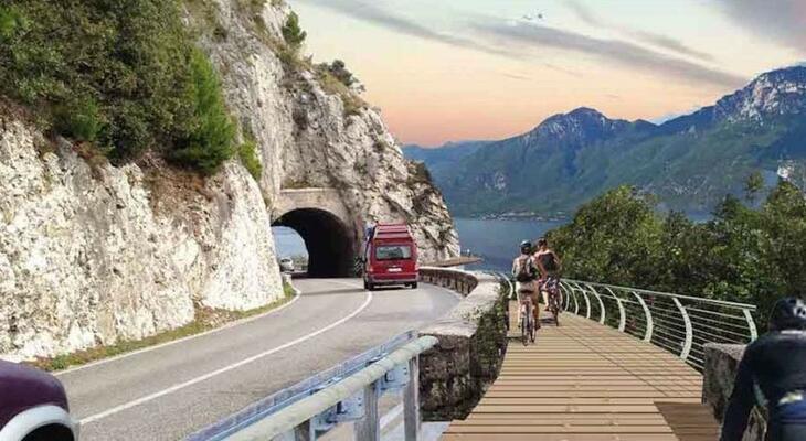140 km-es, meseszép kerékpárút épül az olasz Garda-tó köré! Garda tó köré 140 km hosszú kerékpárút épül