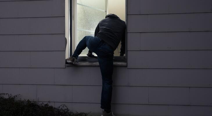 Elképesztő módszert használnak a betörők – Erre figyelj oda! Óvakodjunk a betörők új módszereitől!