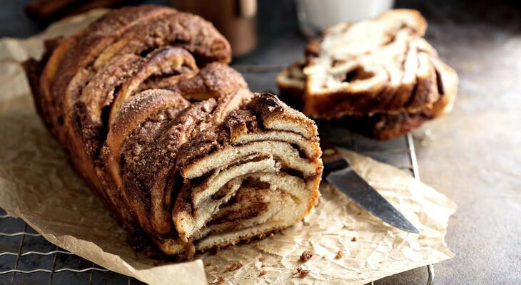 MENNYEI csokis babka recept, a tökéletes kalács! Különlegességre vágysz? Íme a csokis babka receptje!
