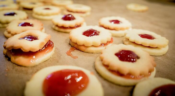 illatos linzer tészta omlós linzer recept
