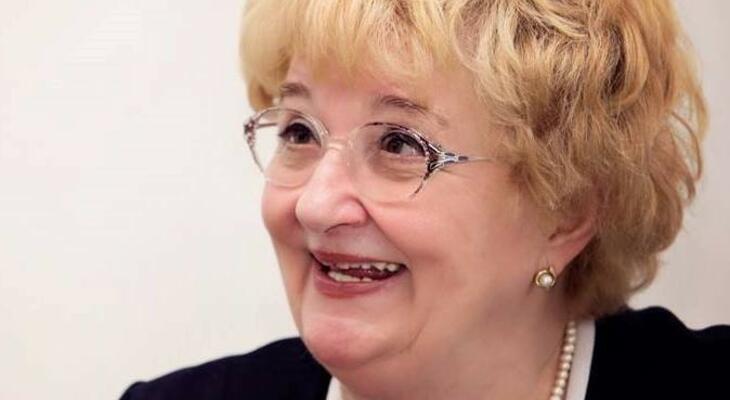 Görög Ibolya protokollszakértő Görög Ibolya protokollszakértő