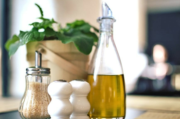 Teafaolaj: csodaszer a háztartásban is! Nézd meg, mire használhatod!