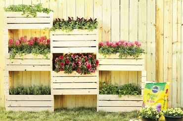 Virágtartó fal házilag