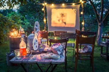 Néhány szuper tipp egy kültéri mozi esthez! 