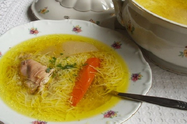 Kenyér a húslevesbe?