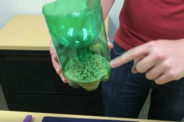 Szúnyog elleni trükk flakonnal