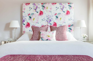 Nézd meg, hogy hogyan alkalmazhatod stílusosan a virágmintát az otthonodban! 