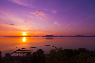 Kihagyhatatlan kilátás a Balatonra, amit neked is látnod kell