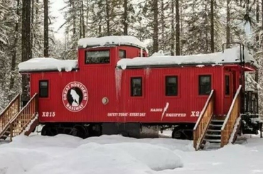 Vonatból készített otthont