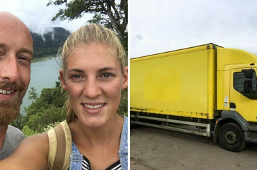 Kamionból építették meg álmaik otthonát