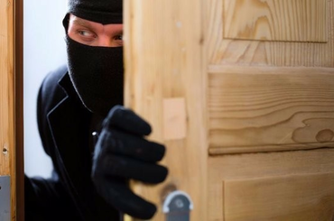 Kitakarított a betörő, ahelyett, hogy ellopta volna az értékeket