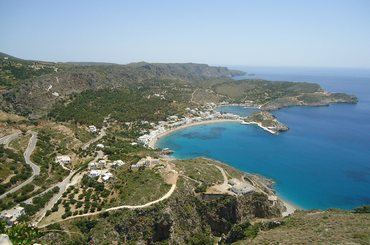 Ha Antiküthéra, egy görög szigetre költözöl, akkor pénzt és ingen telket kapsz az önkormányzattól.