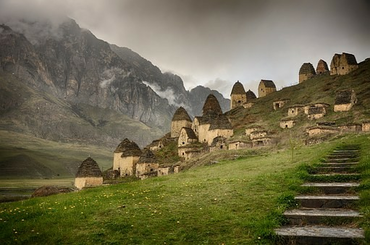Az oroszországi titokzatos falu, Dargavs