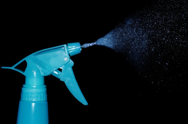 Univerzális tisztító spray házilag DIY tisztítószer