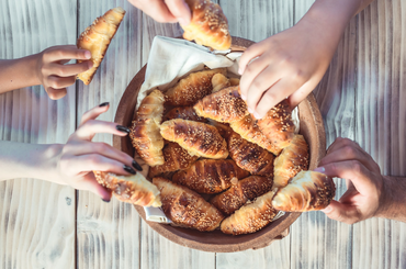 Imádni fogod! Vízen kelt kifli recept házilag!