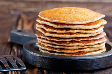 Amerikai mini palacsinta recept egészséges smoothie-val!