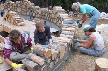 Farönkből készült ökoház