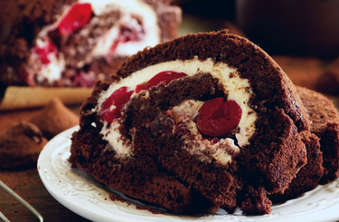 Fekete-erdő tekercs recept, avagy a Fekete-erdő torta újragondolva