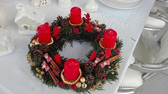 Nem kell adventi koszorúra költened, sokkal jobb ötleteket mutatunk! Adventi koszorú helyettesítő ötletek