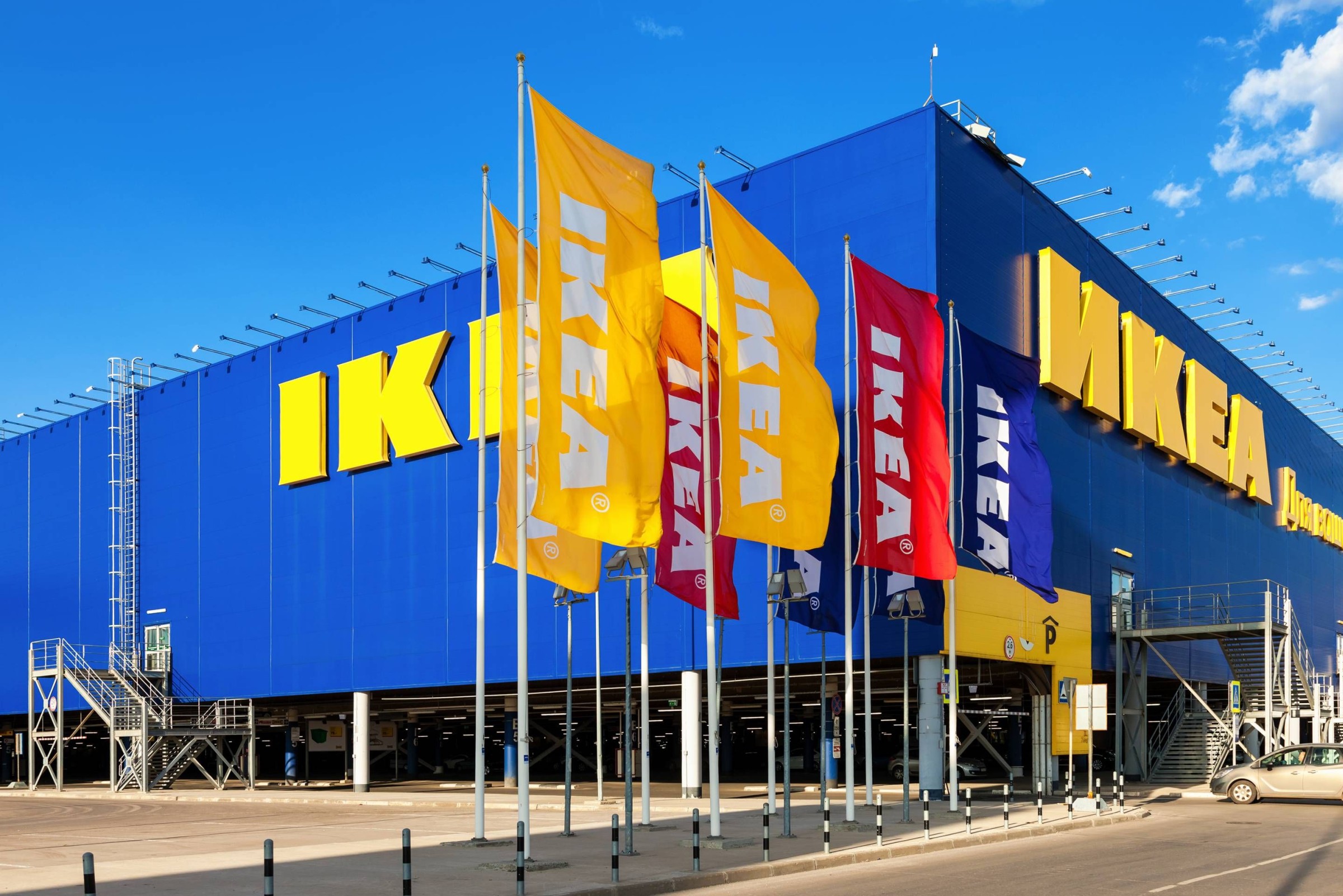 Veszélyes asztal az IKEA-ban