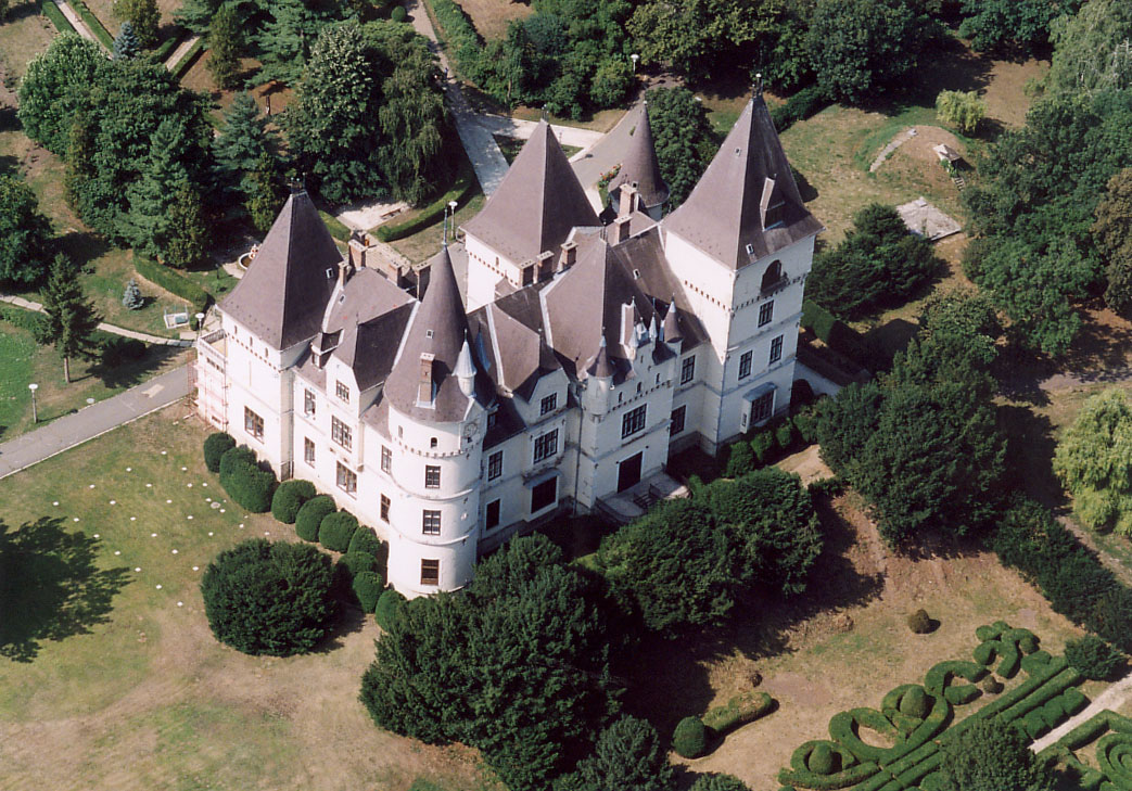 Tudtad, hogy a kastélyban van egy rejtett alagút?