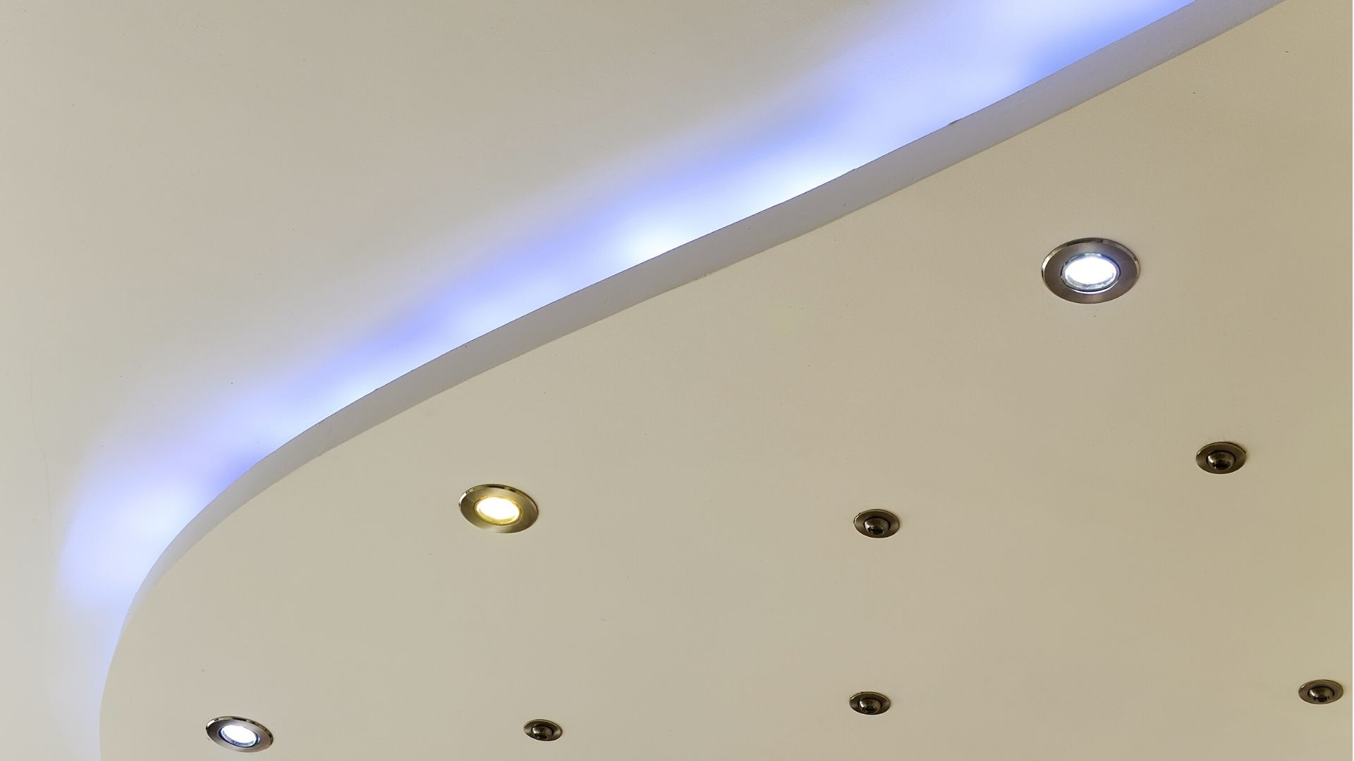 Gipszkartonból álmennyezet